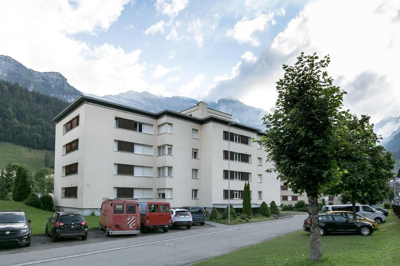 Spirit Apartments - Studio 1 - Kuche - Parkplatz Engelberg Exteriör bild